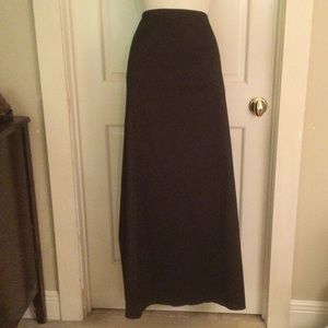 Worth Burgundy Taffeta Bustle Back Evening Skirt